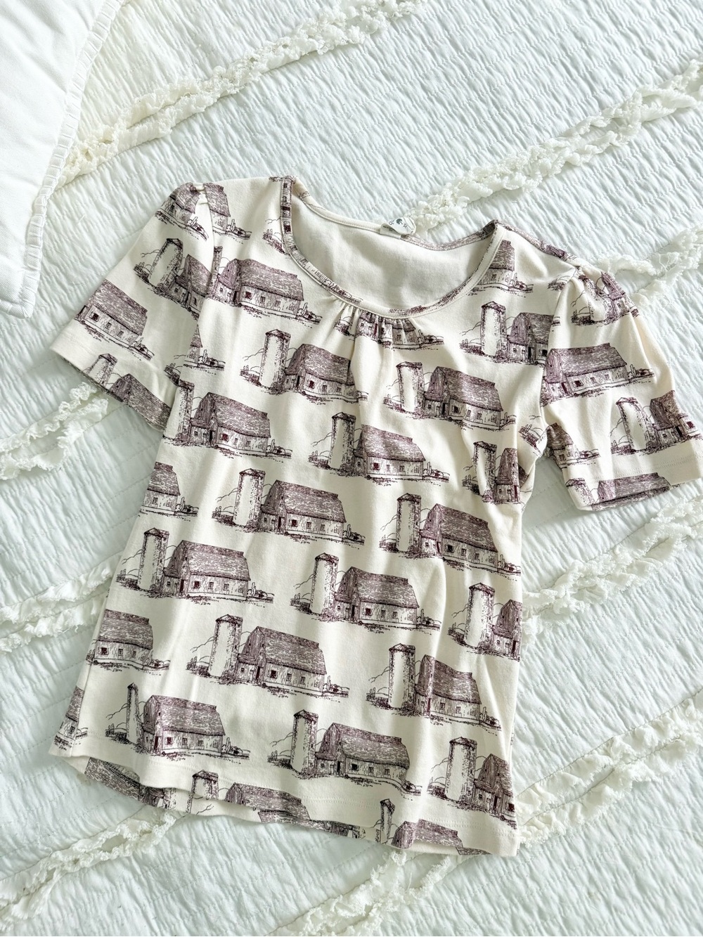KQ tee